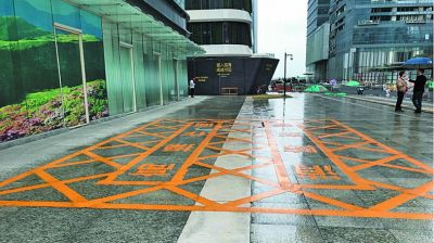 消防車道與消防車登高場(chǎng)地